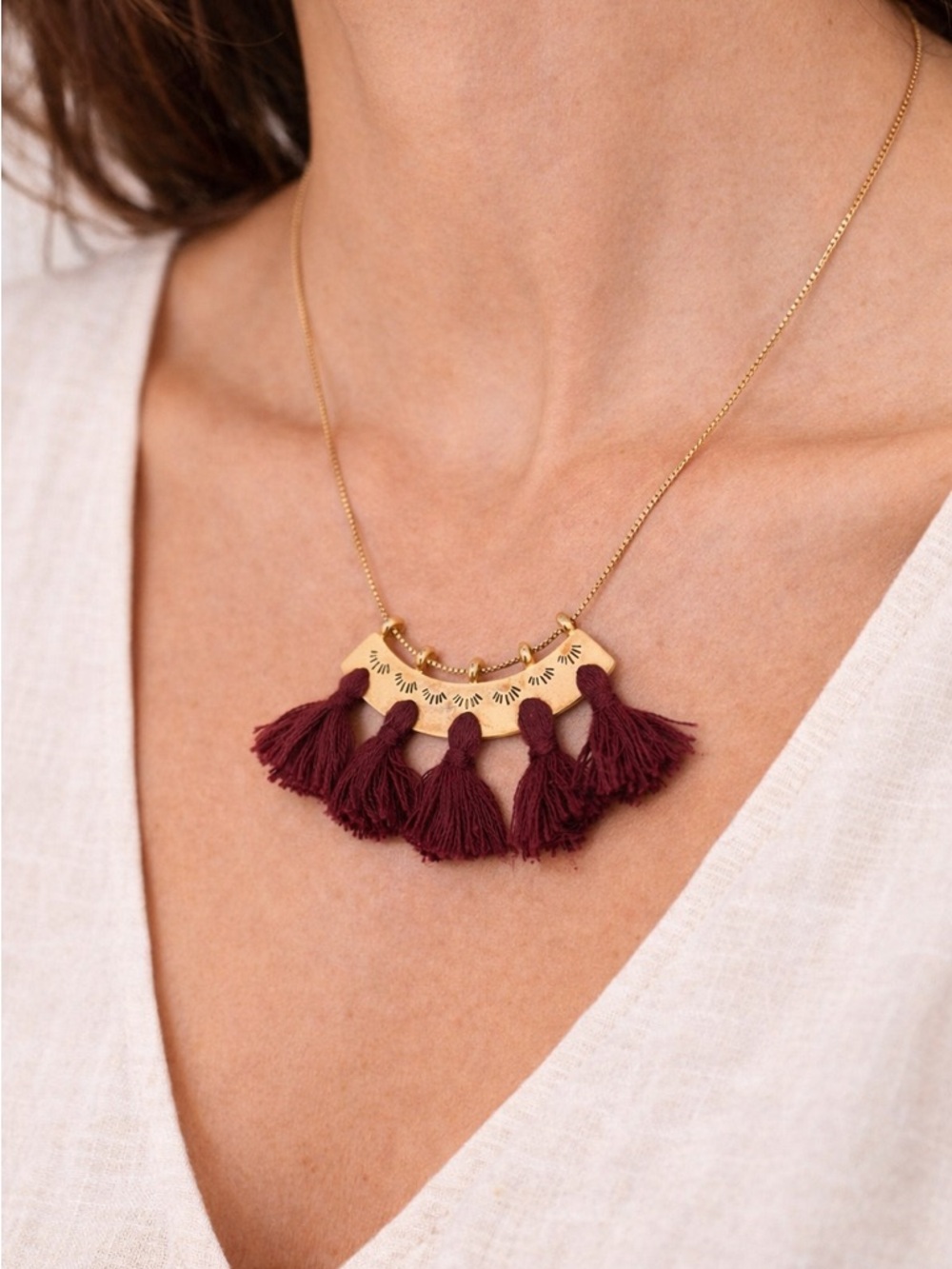 Madewell Eyelash Supernova Tassel Necklace | Boho Tassel Fringe Statement Piece